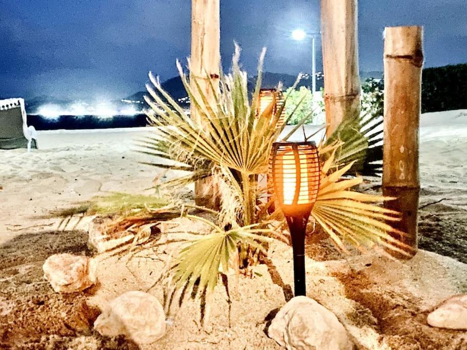 Villa Cocoon Sur La Plage Sandy Ground Eksteriør billede